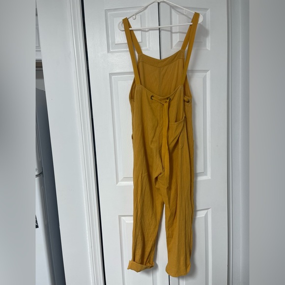 Urban Outfitters Overalls - Picture 4 of 8